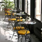 Grand Des Ambassadeurs Отель Ментона