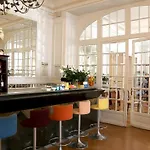 Отель Grand Des Ambassadeurs