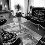 Grand Des Ambassadeurs Отель