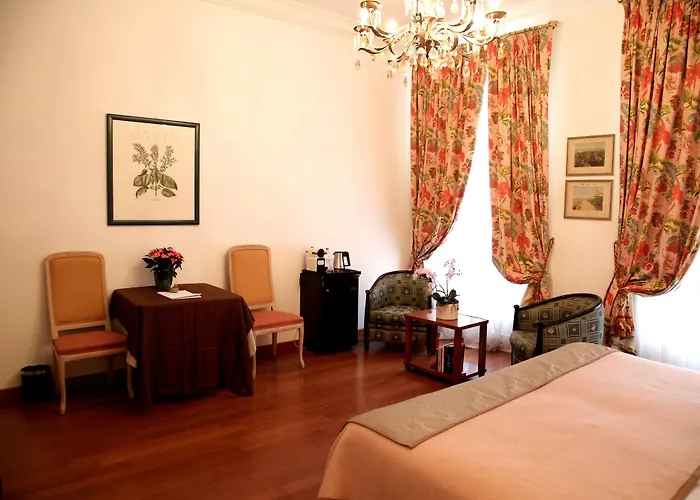 Grand Des Ambassadeurs מלון מנטון