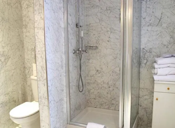 Grand Des Ambassadeurs Hotel Mentona